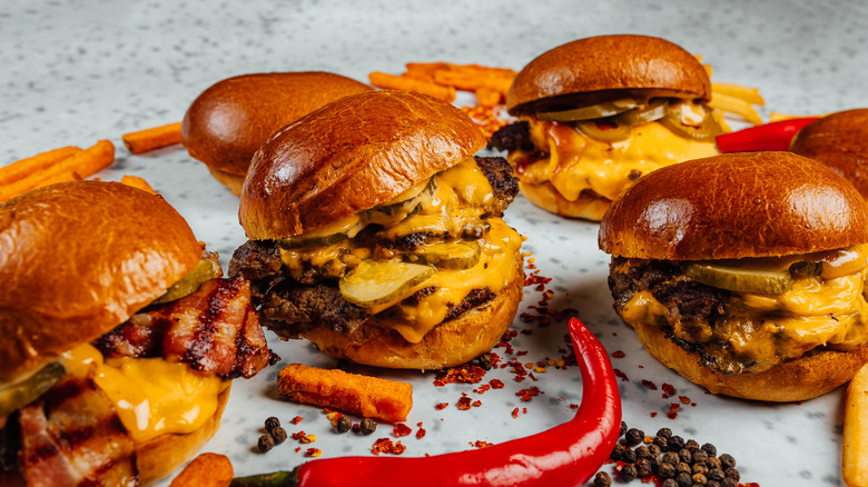 smash burgers with cheese