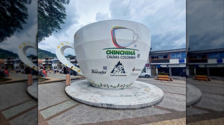 Largest cup of coffee, Chinchina, Colombia