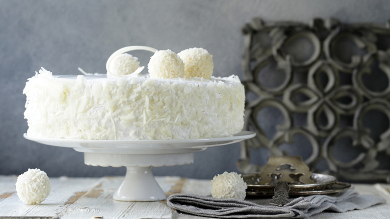 coconut layer cake