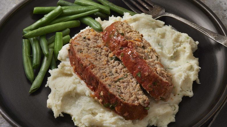 meatloaf with beans and mashed potatoes