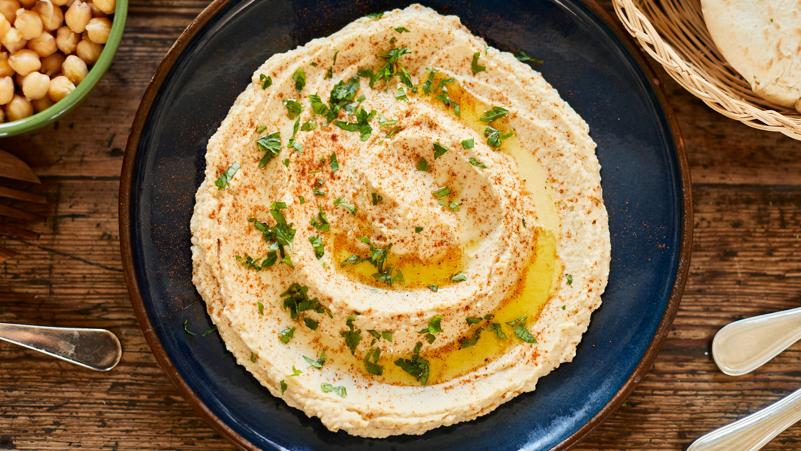 The Ice Cube Tip That Will Help Amplify Your Hummus