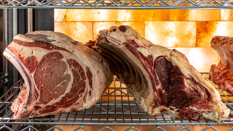 Dry-aging beef