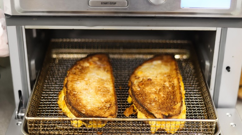 grilled cheese in air fryer