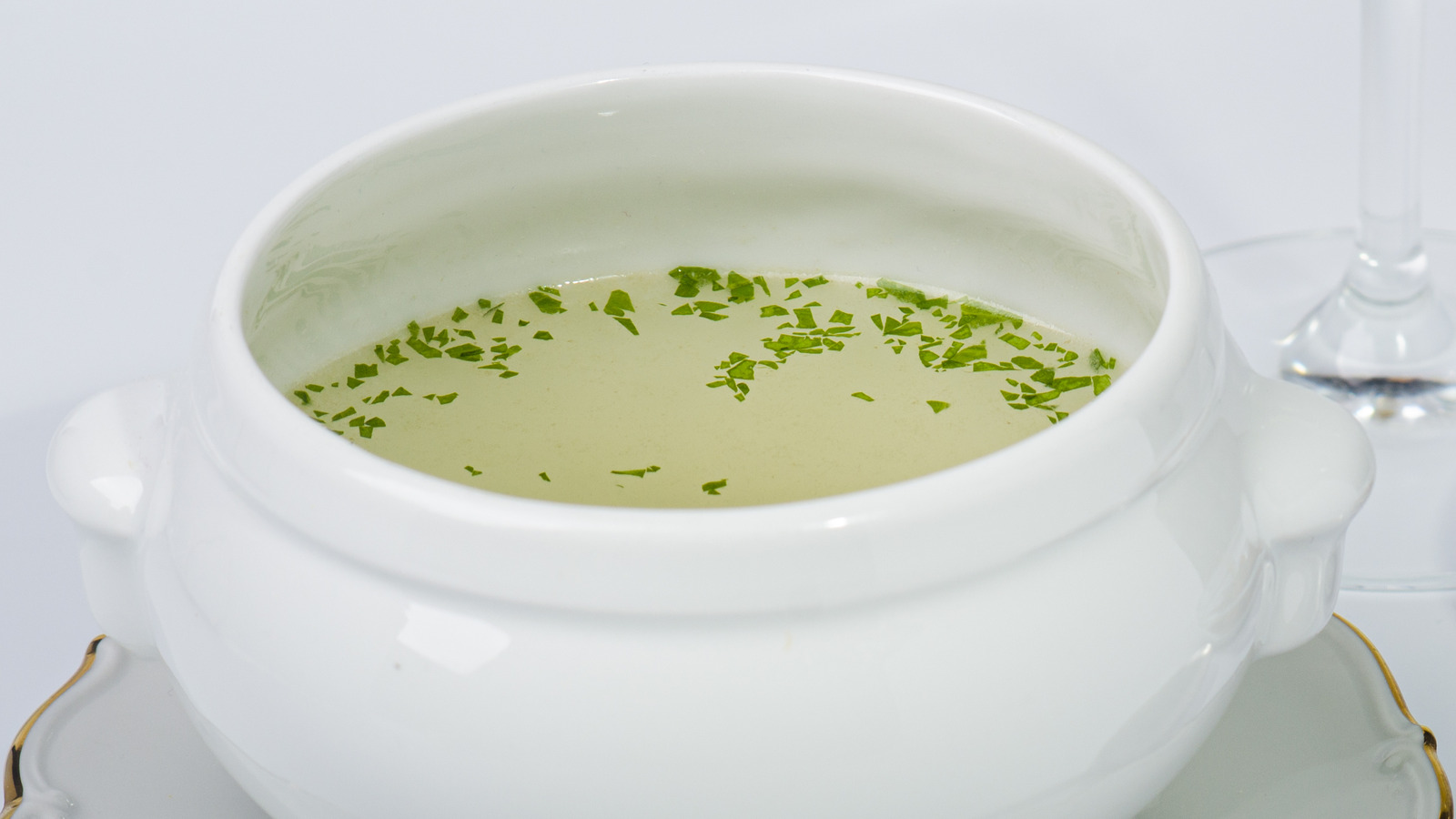 The Important Differences Between Broth And Consommé