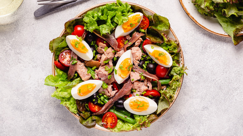 Tuna salad niçoise