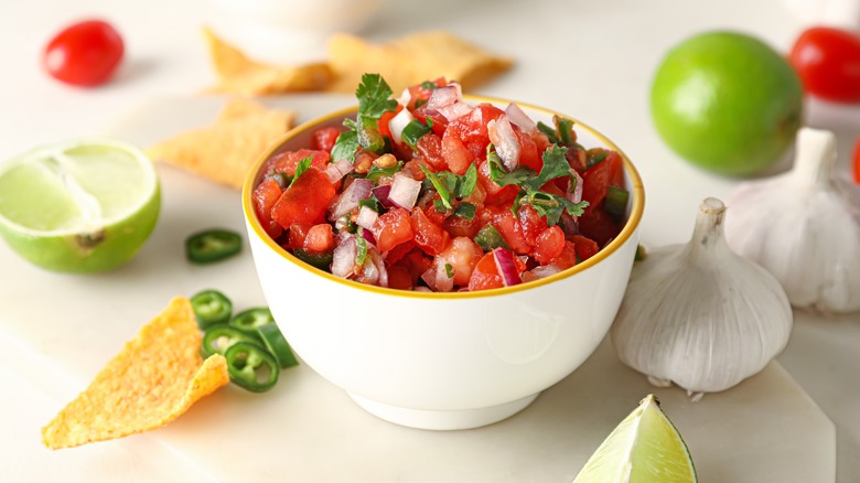 pico de gallo surrounded by ingredients