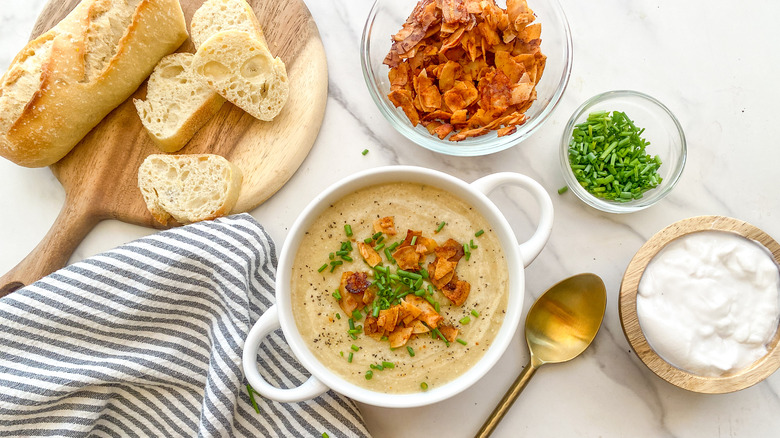 vegan potato soup with bread