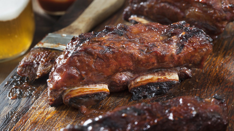 barbecue sauce smothered on beef ribs