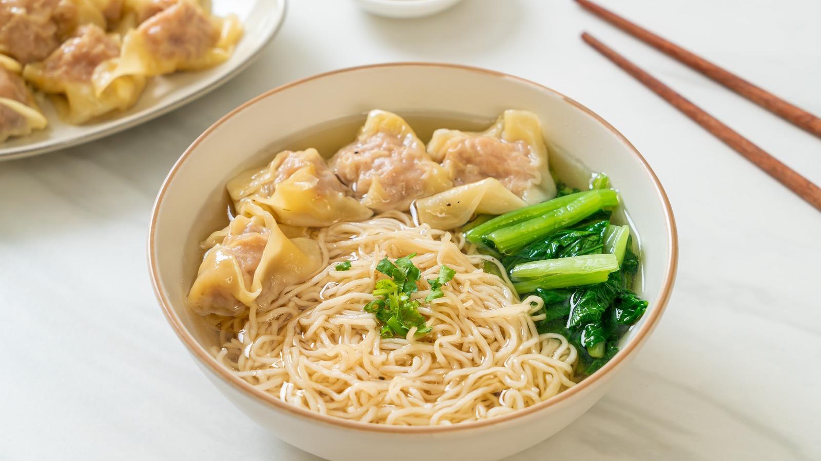 The Key For Making Wonton Noodle Soup That's Not A Mushy Mess