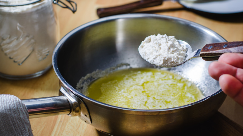 cooking flour roux