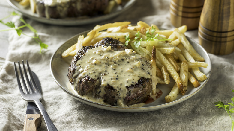 steak au poivre with fries