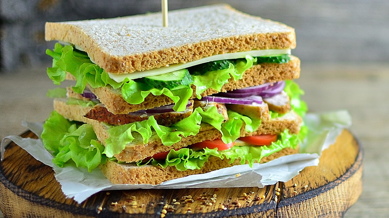 Sandwich layered with ingredients 