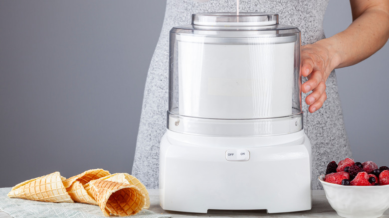 woman using ice cream machine