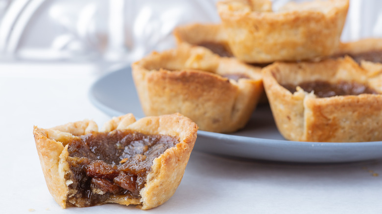 Canadian butter tarts with nuts