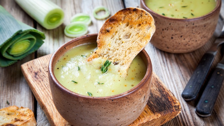 creamy vichyssoise soup