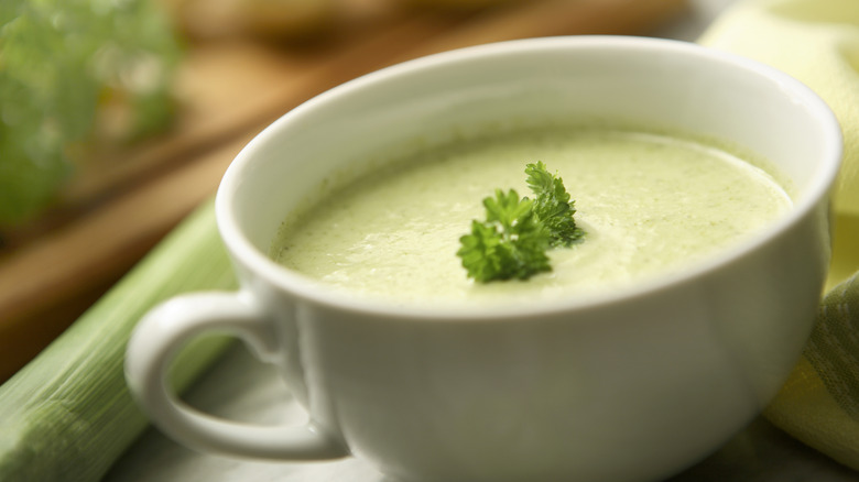 bowl of vichyssoise soup