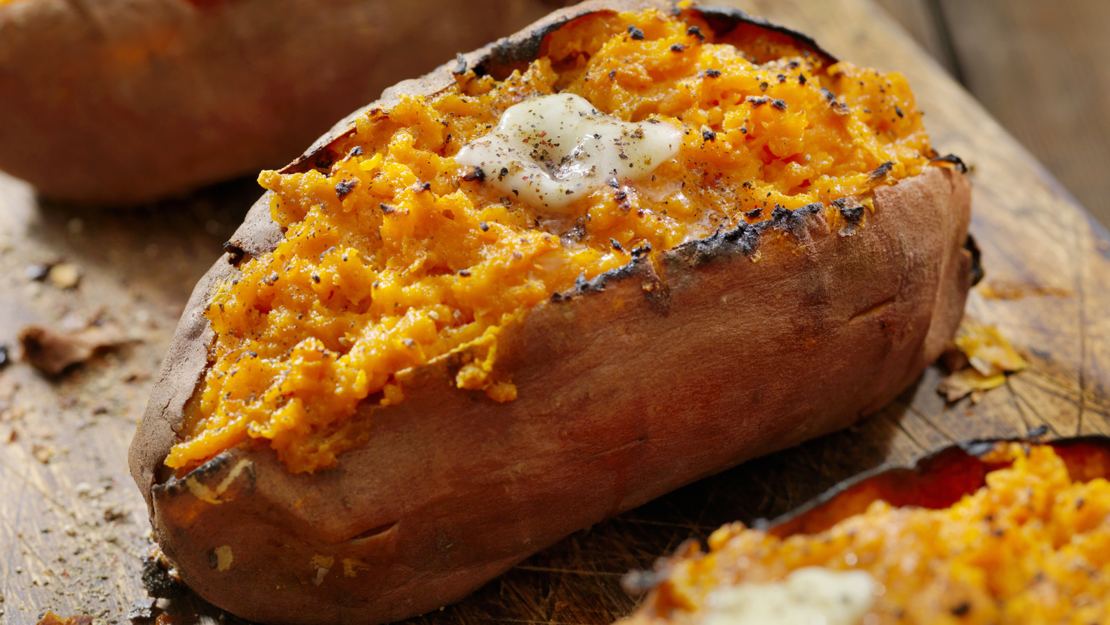 https://www.tastingtable.com/img/gallery/the-meltingly-tender-method-for-instant-pot-sweet-potatoes/l-intro-1688070633.jpg