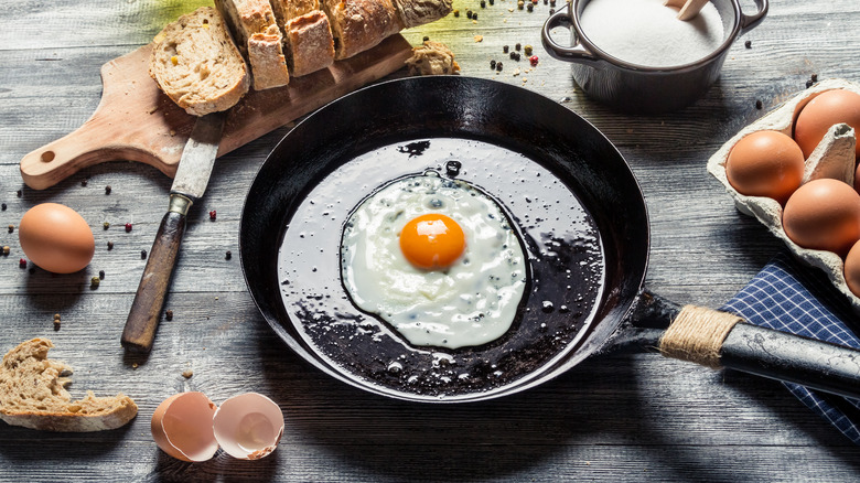 Frying an egg on a pan