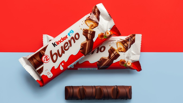 Kinder Bueno chocolate bar