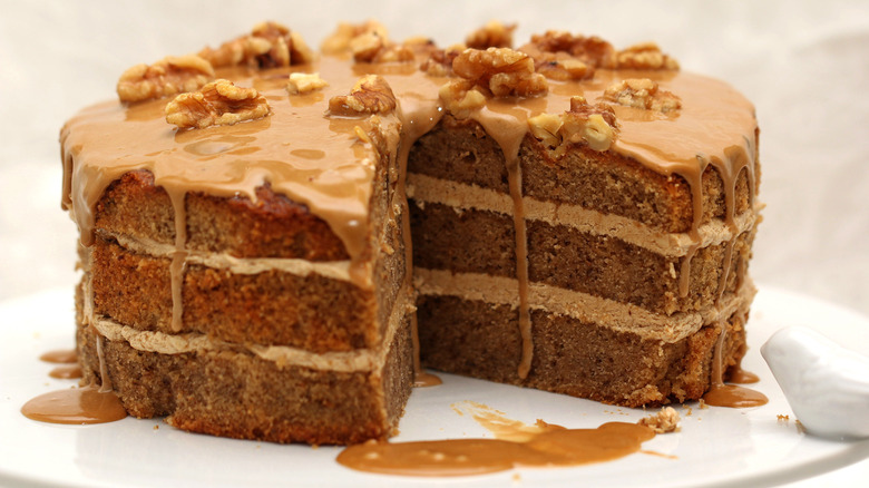 Coffee walnut layer cake