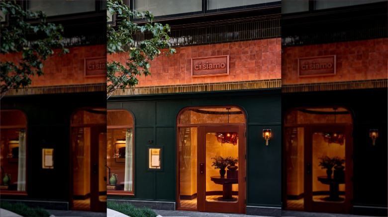 exterior of Ci Siamo restaurant in NYC