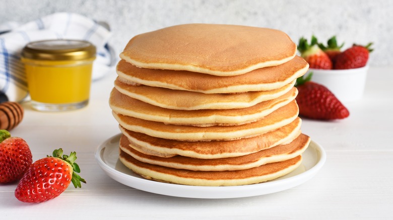 Pancakes stacked on plate 