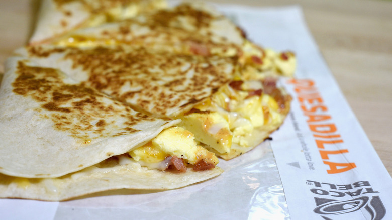 A closeup of a Taco Bell breakfast quesadilla