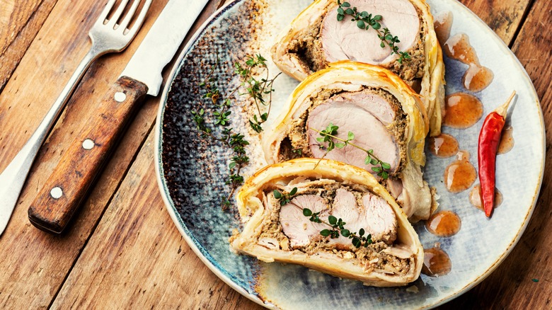 sliced pork wellington