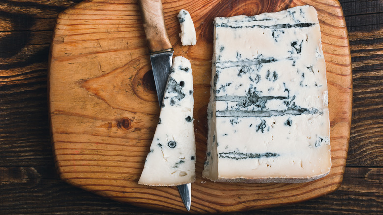 Gorgonzola on cutting board