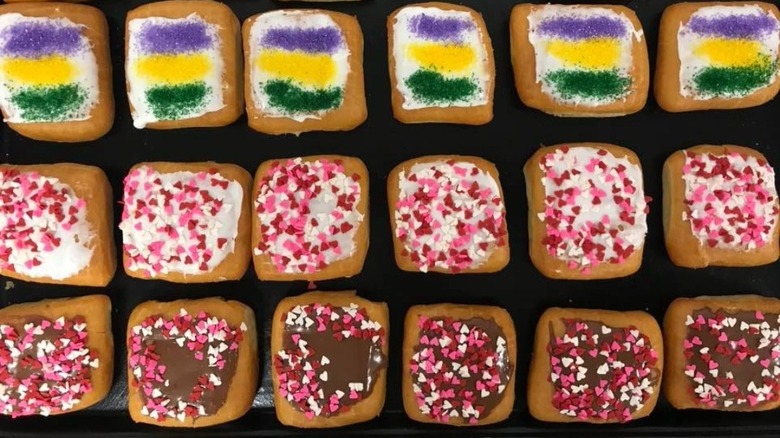 square donuts variety with icing