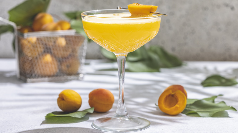 apricot cocktail