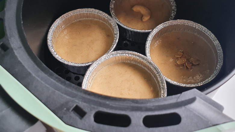 Making air fryer cakes in mini aluminium tins