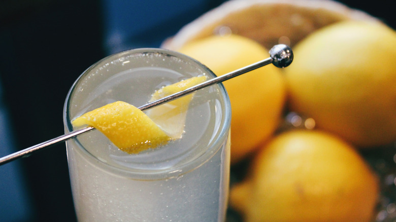 close up of french 75 garnish