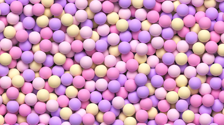 Balls of hard pastel candy