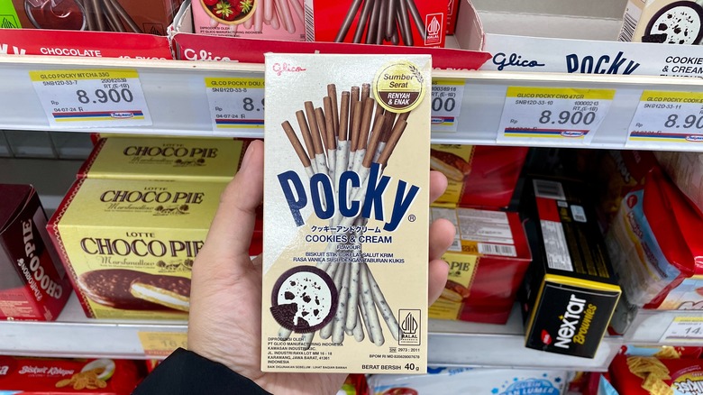 Cookies and cream pocky sticks