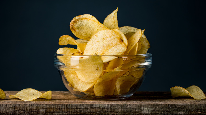 salt and vinegar potato chips