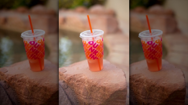 Dunkin' Strawberry Dragonfruit Refresher