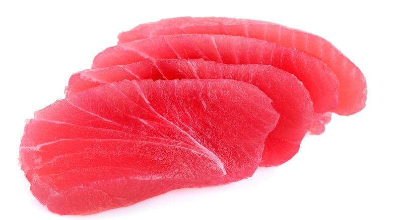 Tuna sashimi slices