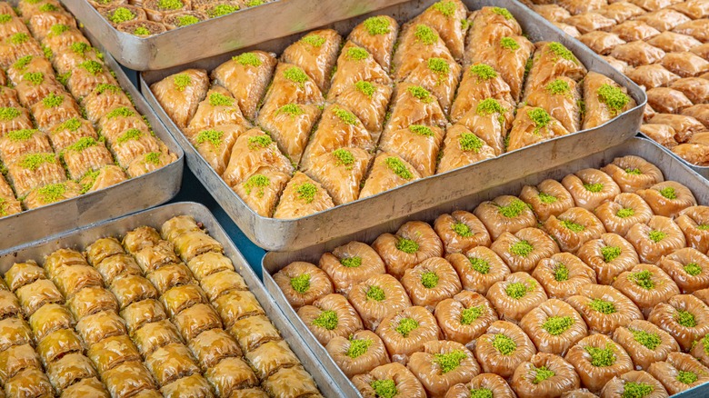 baklavas in pans