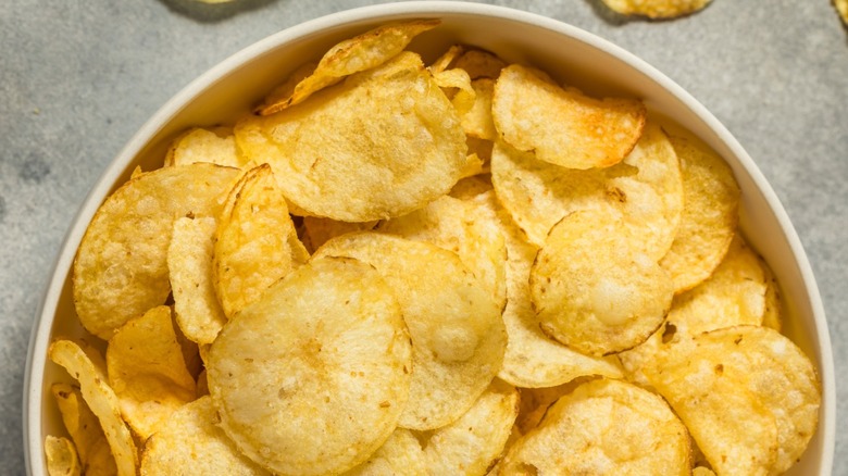 large bowl kettle chips