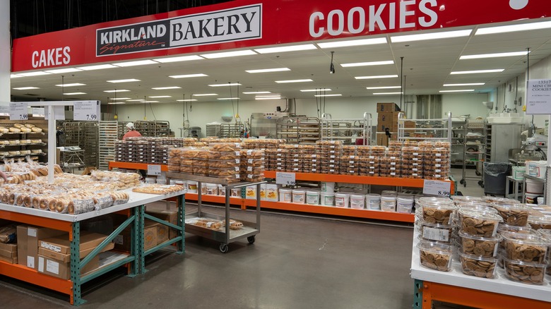 Costco bakery