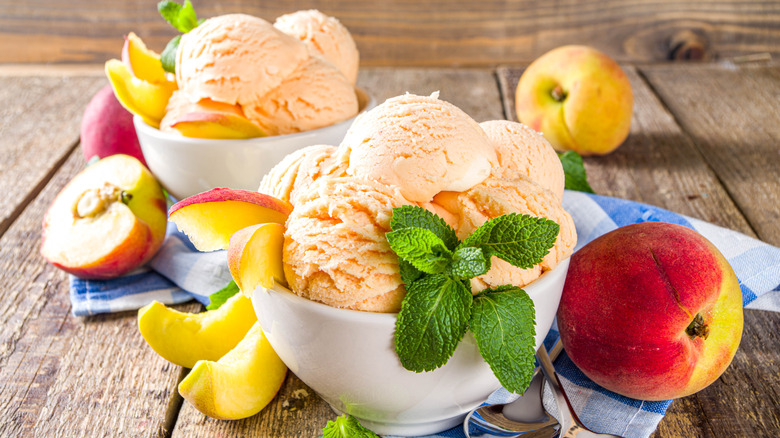 Fresh peach ice cream with mint