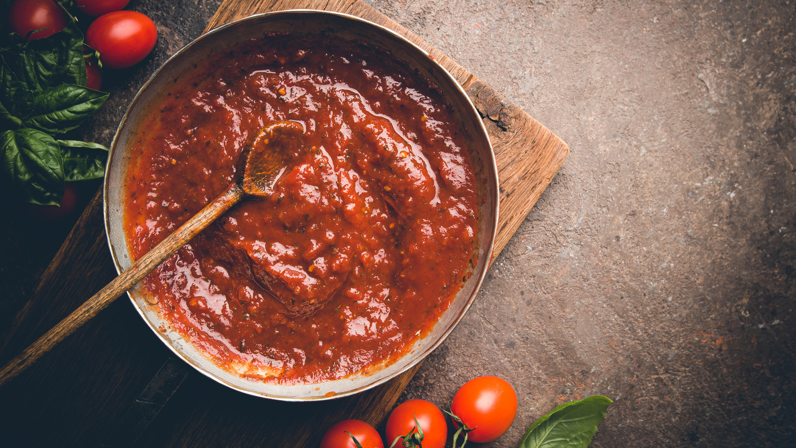 The Real Reason Some People Call Pasta Sauce 'Gravy'