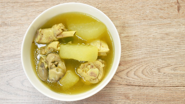 Boiled winter melon and chicken soup