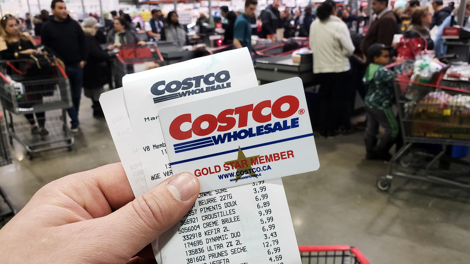 the-reason-costco-doesn-t-have-express-check-out-lanes