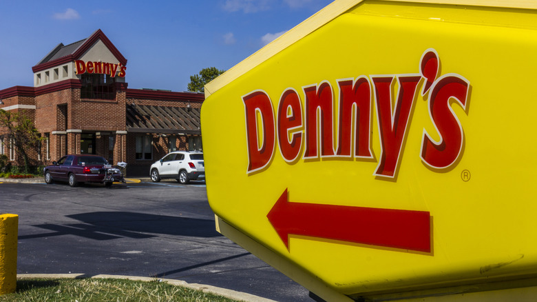 Denny's sign and store