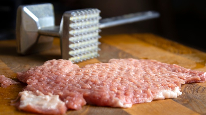 Mallet and properly flattened meat