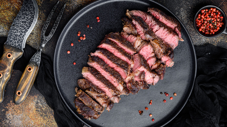 steak sliced against grain