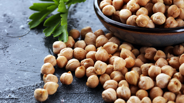 garbanzo beans and cilantro 