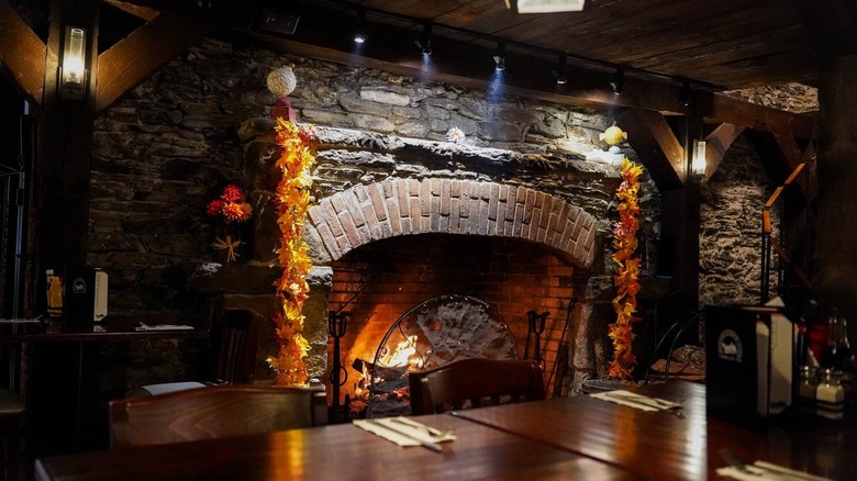 The old fireplace at Rhode Islands Carriage Inn